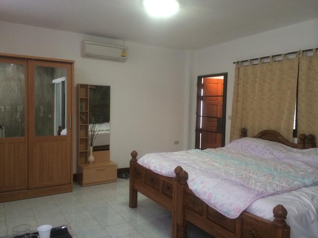 Hom Baan Chiang Mai Quarto foto